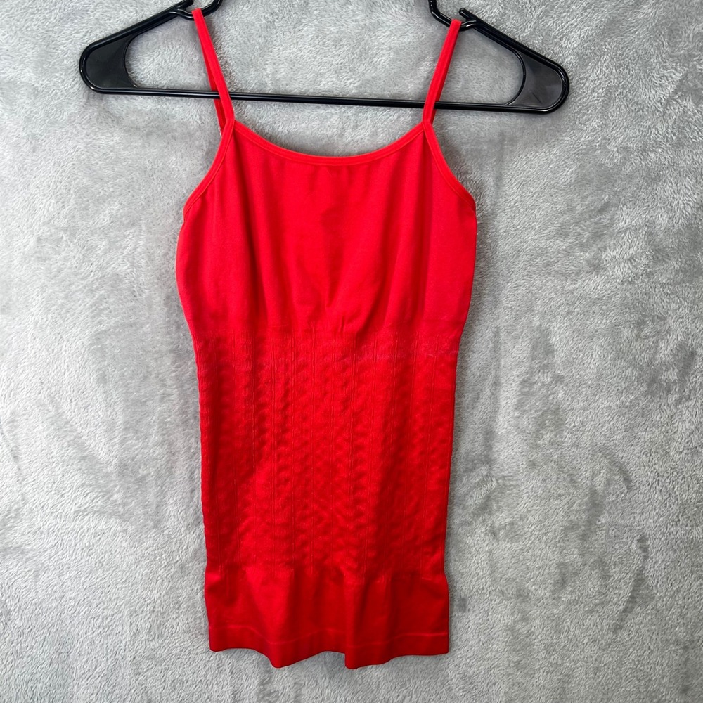Lyndas World Red Seamless Camisole Tank‎ Top L10589 One Size Adjustable Straps